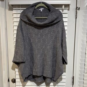 Cozy Gray Cable Knit Sweater